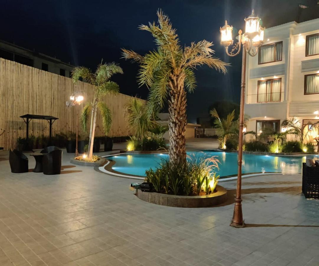 The Imperial Prime Clarks Inn Suites, Bhilwara Exterior foto